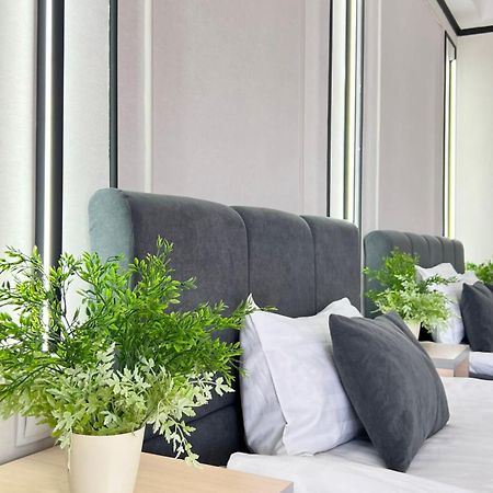 Caravan Hotel Karakol Dış mekan fotoğraf