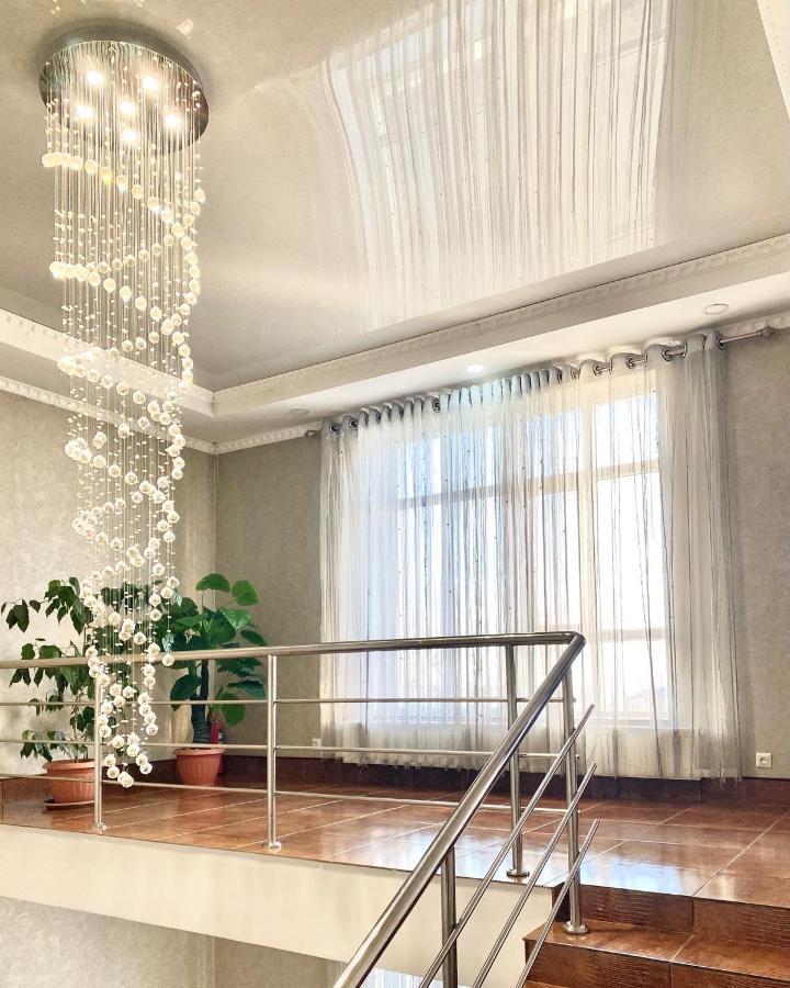 Caravan Hotel Karakol Dış mekan fotoğraf