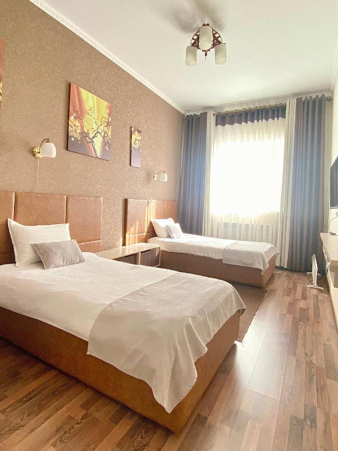 Caravan Hotel Karakol Dış mekan fotoğraf
