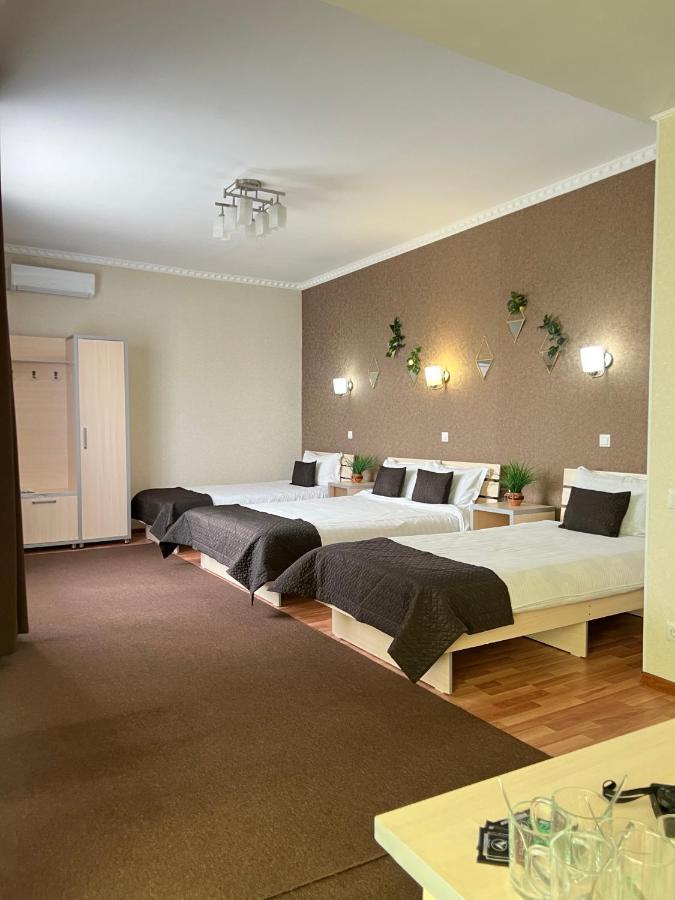 Caravan Hotel Karakol Dış mekan fotoğraf