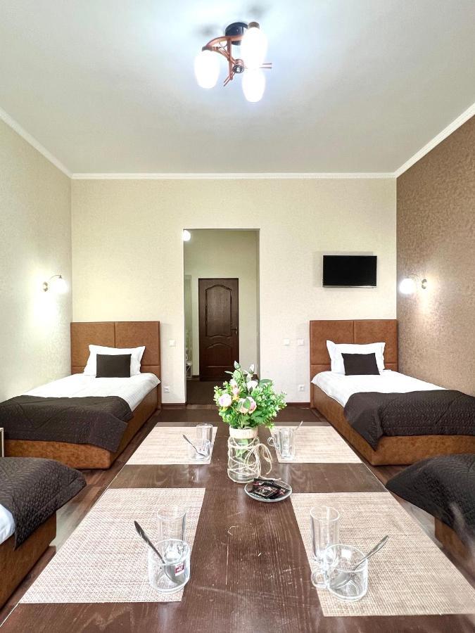 Caravan Hotel Karakol Dış mekan fotoğraf