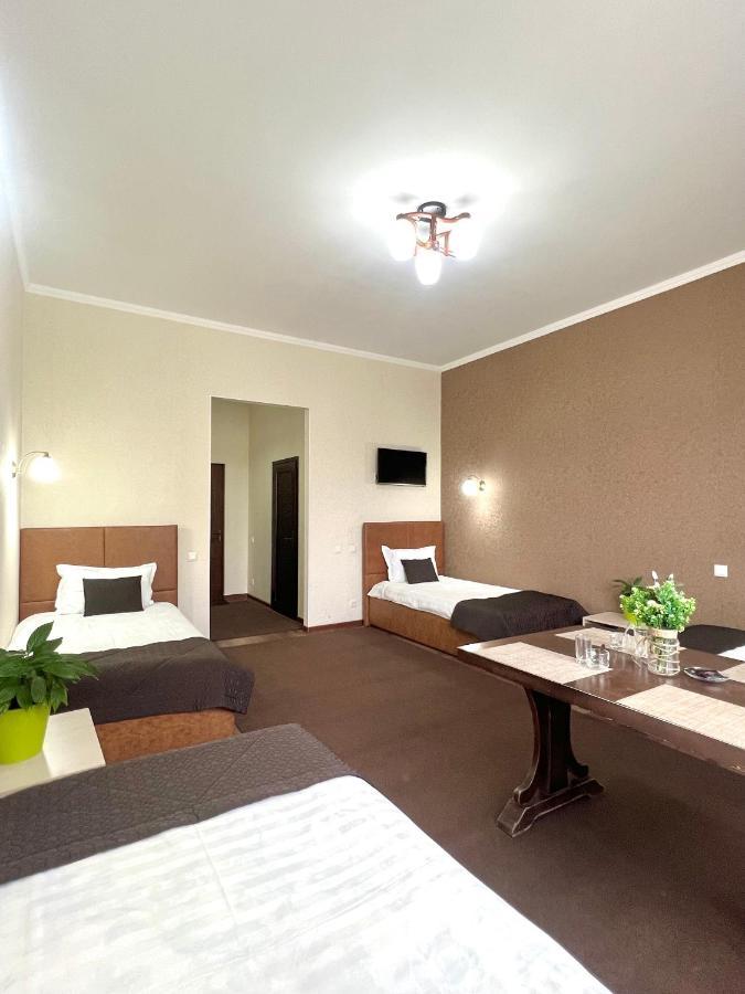 Caravan Hotel Karakol Dış mekan fotoğraf